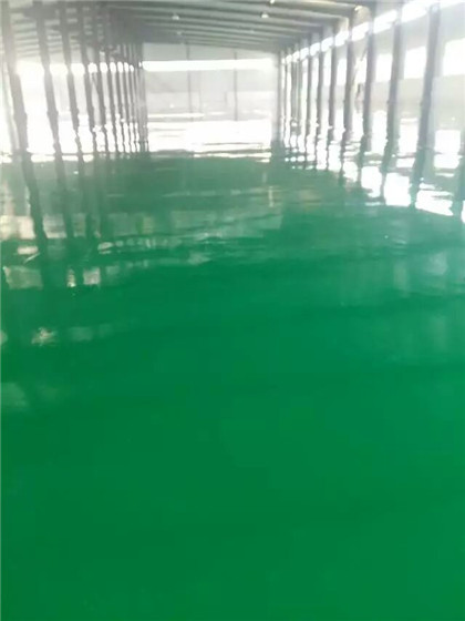 临高给你一份 地坪漆施工 + 维修（翻新）